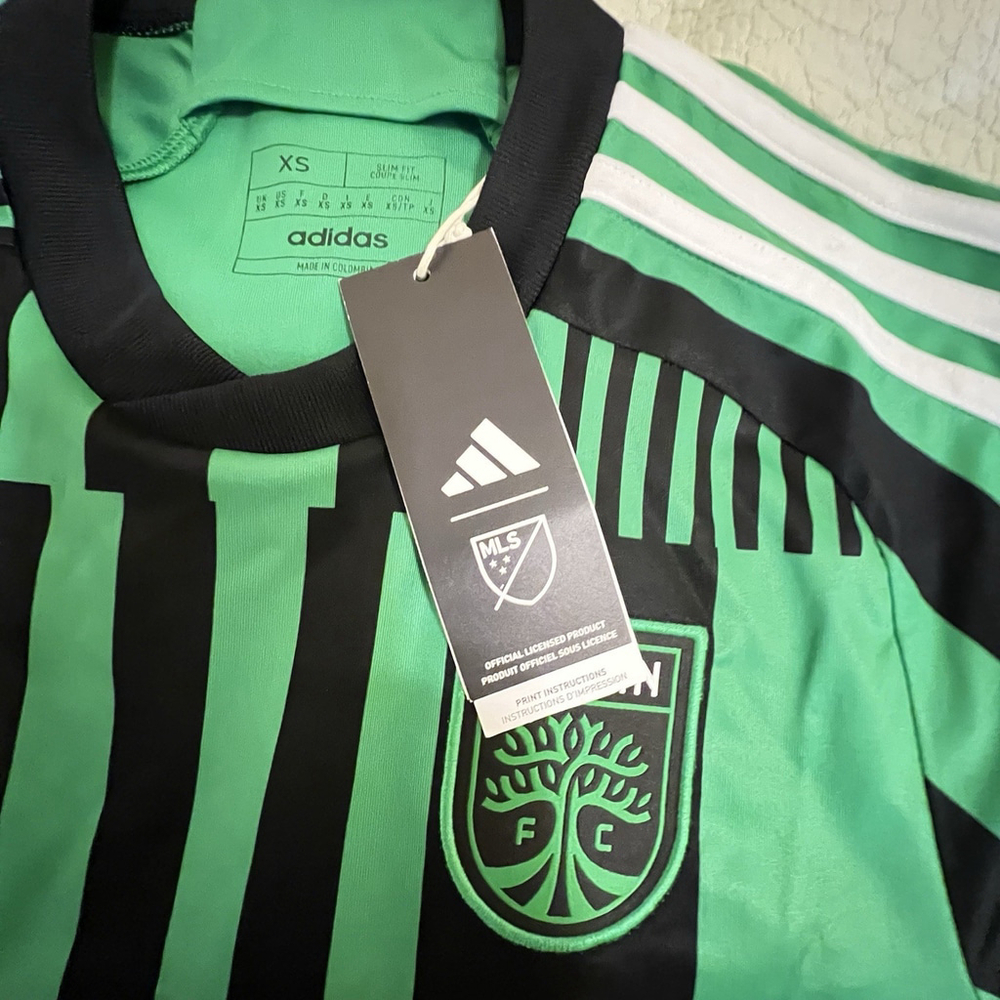 Adidas MLS Austin FC Men Soccer Jersey HI1836 Green Stripe Black Sz Xs Flaw neck - Picture 16 of 16